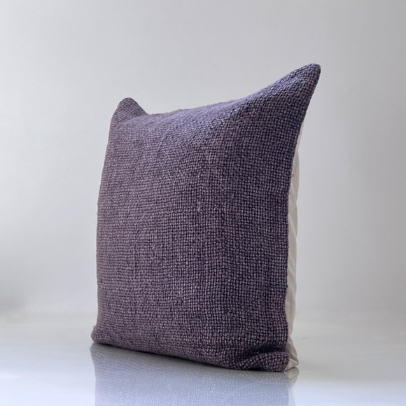 Pottery Barn Faye Textured Throw Pillow Cover NWOT - Picture 4 of 6